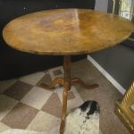 686 7027 PEDESTAL TABLE